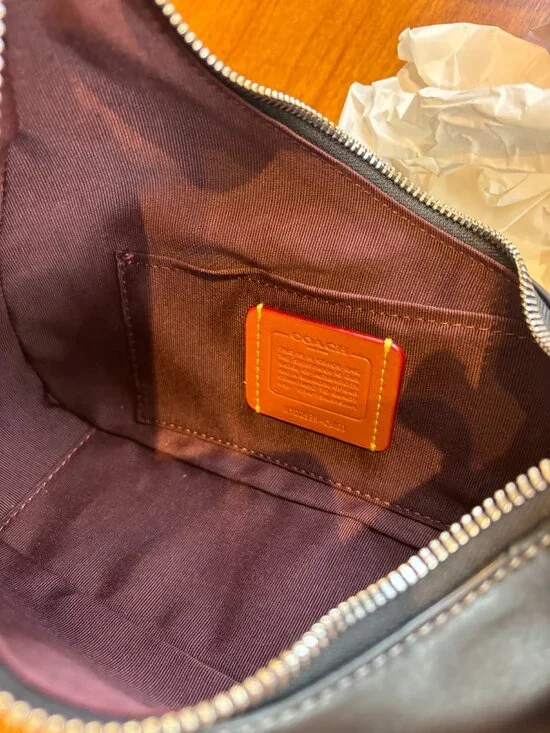 Coach Teri Hobo Bag in Black Leather with Silver Hardware - Picture 4 of 7